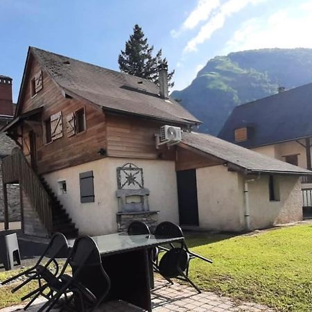 Appartement Cocoon Avec Jardin Et Vue Montagne Laruns Exterior foto