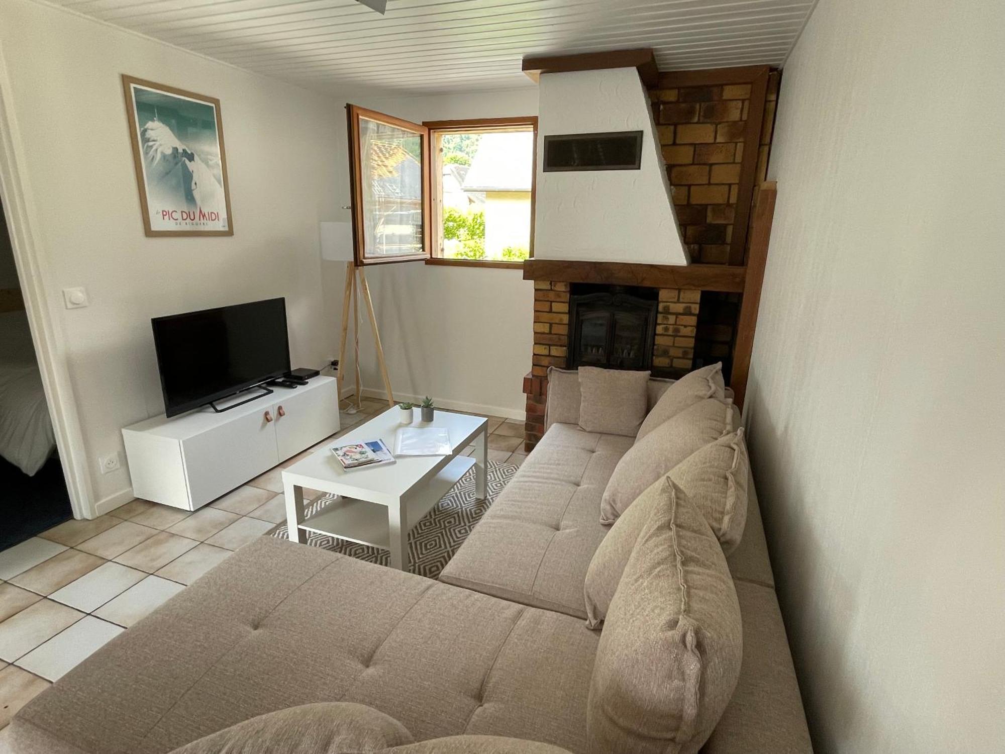 Appartement Cocoon Avec Jardin Et Vue Montagne Laruns Exterior foto